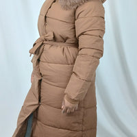 DOUDOUNE LONGUE MARRON CAPUCHE FOURRURE