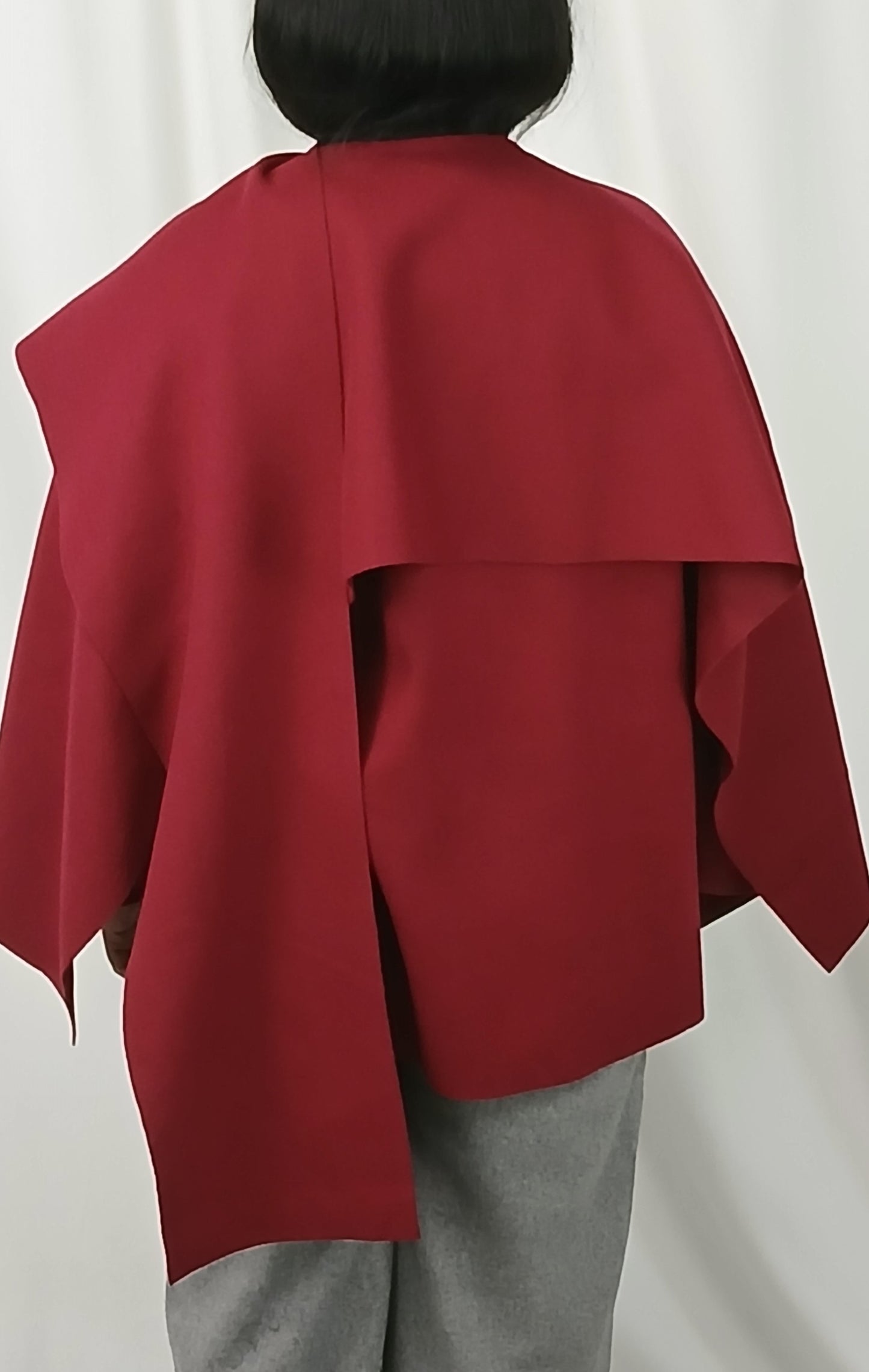 MANTEAU COURT BORDEAU AVEC ECHARPE